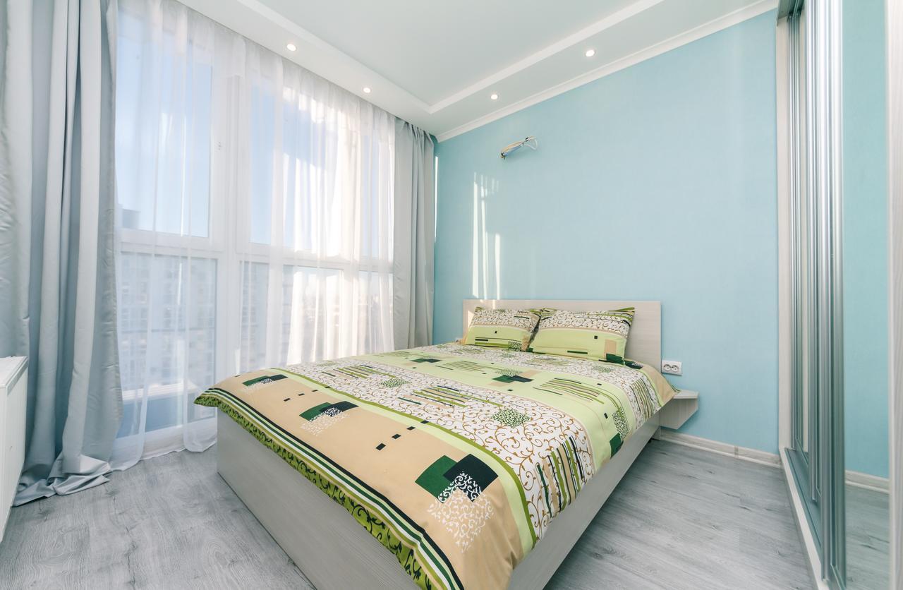 Flatrent Drahomanova 2A Appartement Kiev Buitenkant foto