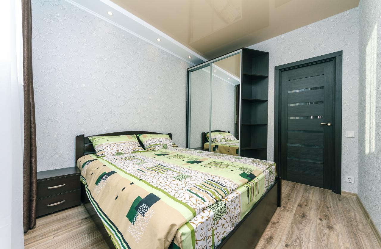 Flatrent Drahomanova 2A Appartement Kiev Buitenkant foto