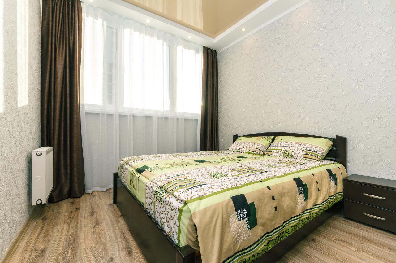 Flatrent Drahomanova 2A Appartement Kiev Buitenkant foto