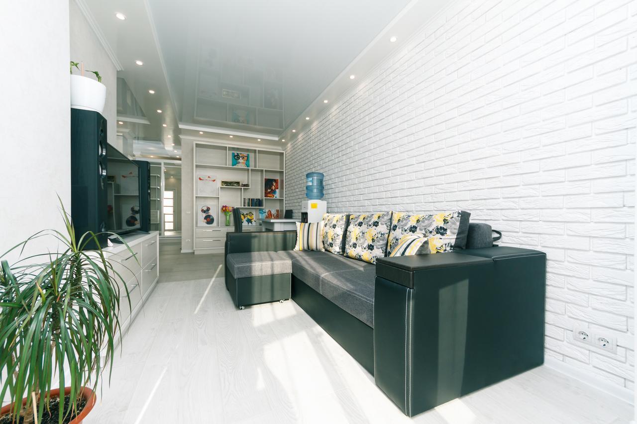 Flatrent Drahomanova 2A Appartement Kiev Buitenkant foto