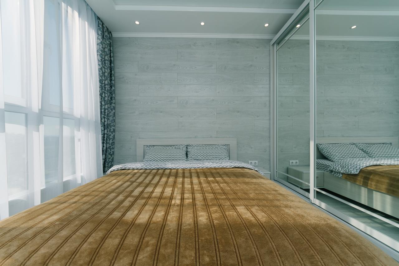 Flatrent Drahomanova 2A Appartement Kiev Buitenkant foto