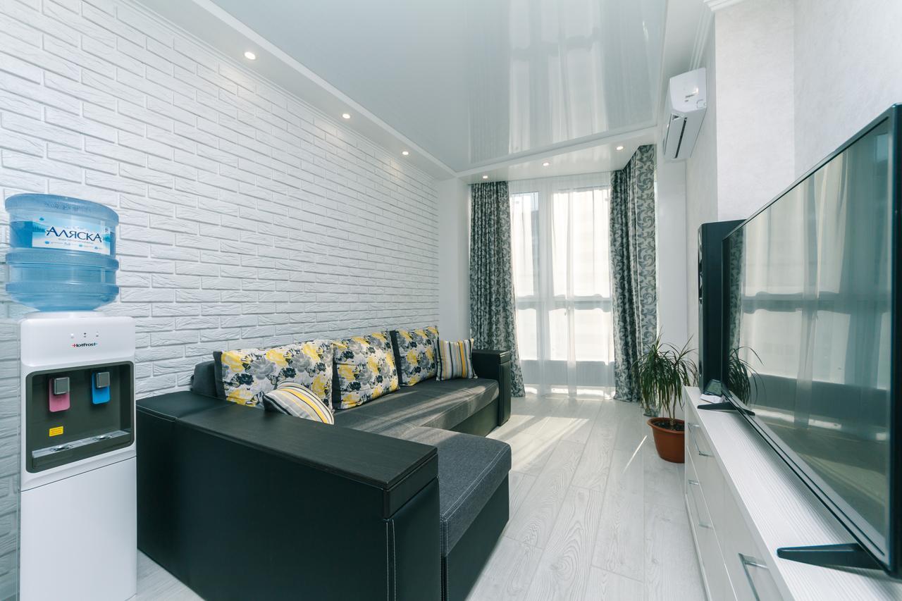 Flatrent Drahomanova 2A Appartement Kiev Buitenkant foto